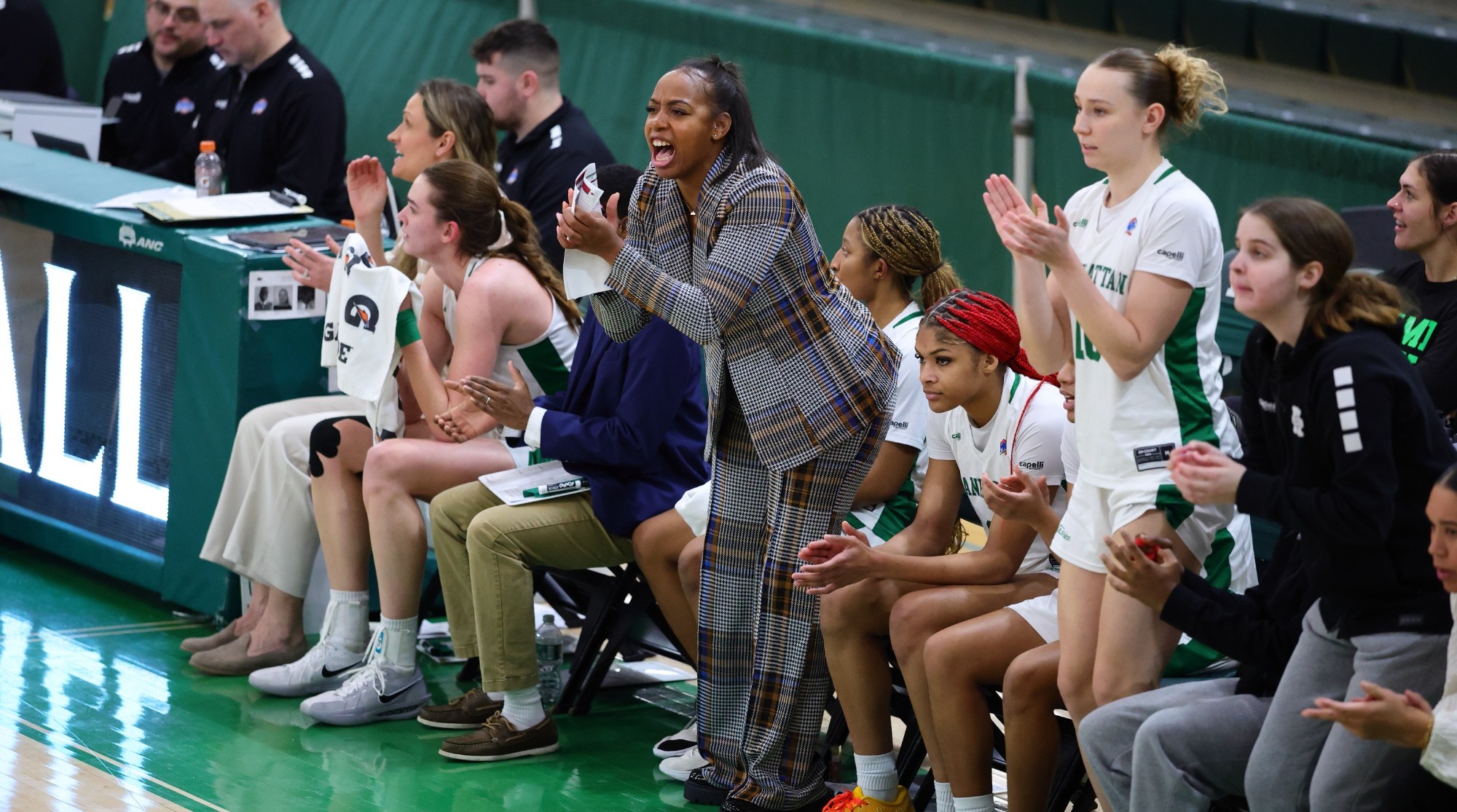 2/19 - WBB Recap @ Marist