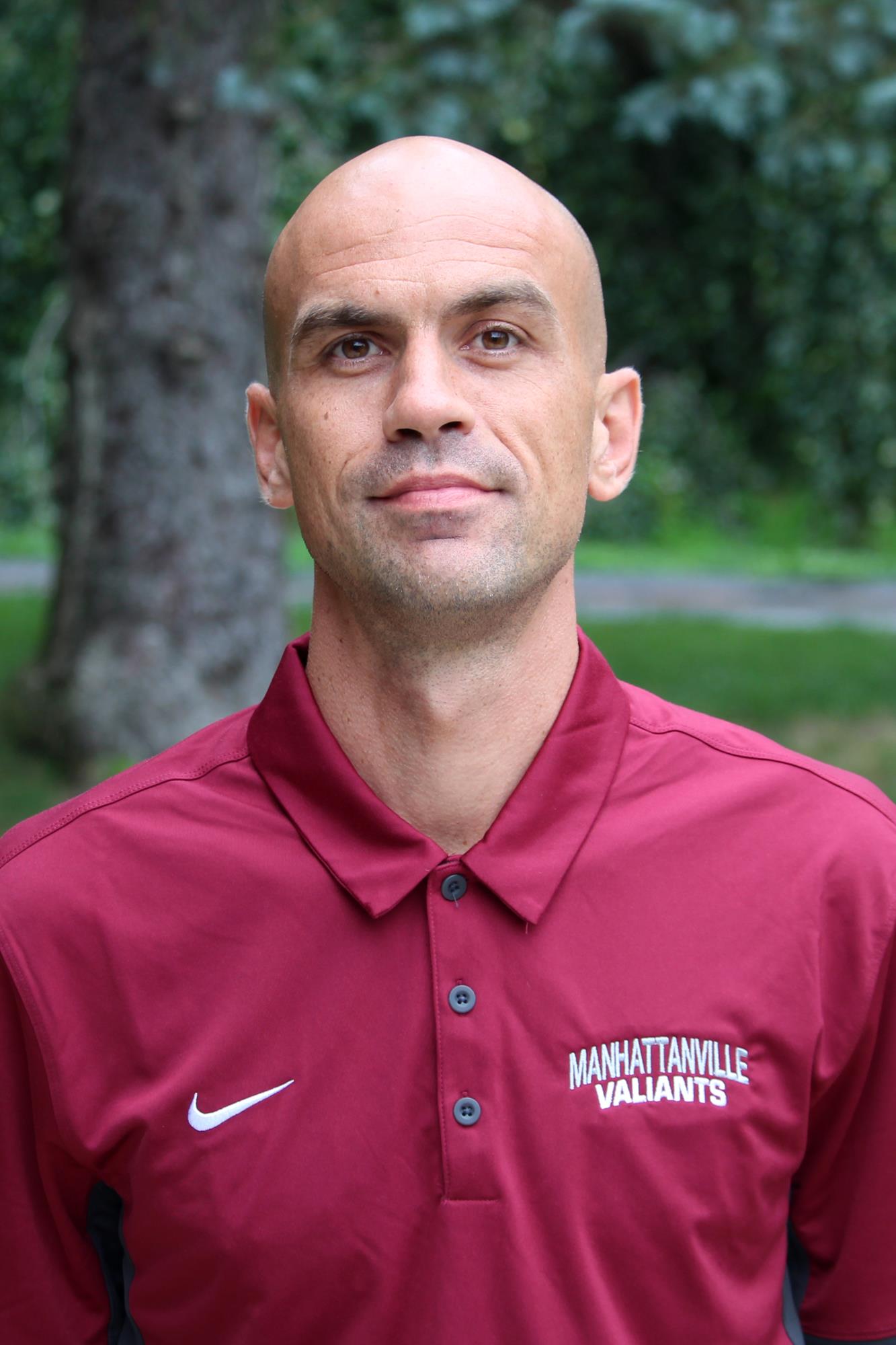 alesi_headshot_2019-20