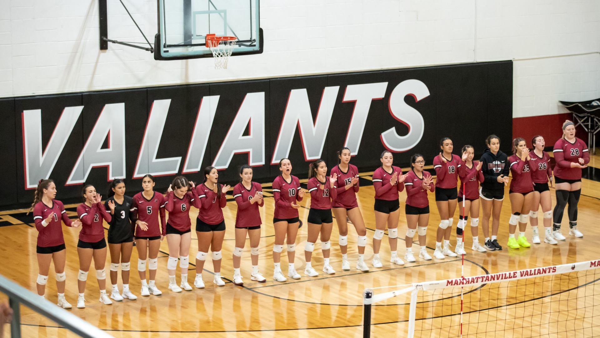 Women's Volleyball Defeated By No. 7 NYU & Scranton to Close Out