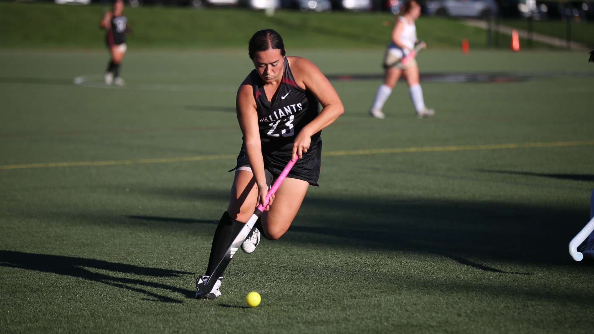 emma masie bringing the ball towards the circle