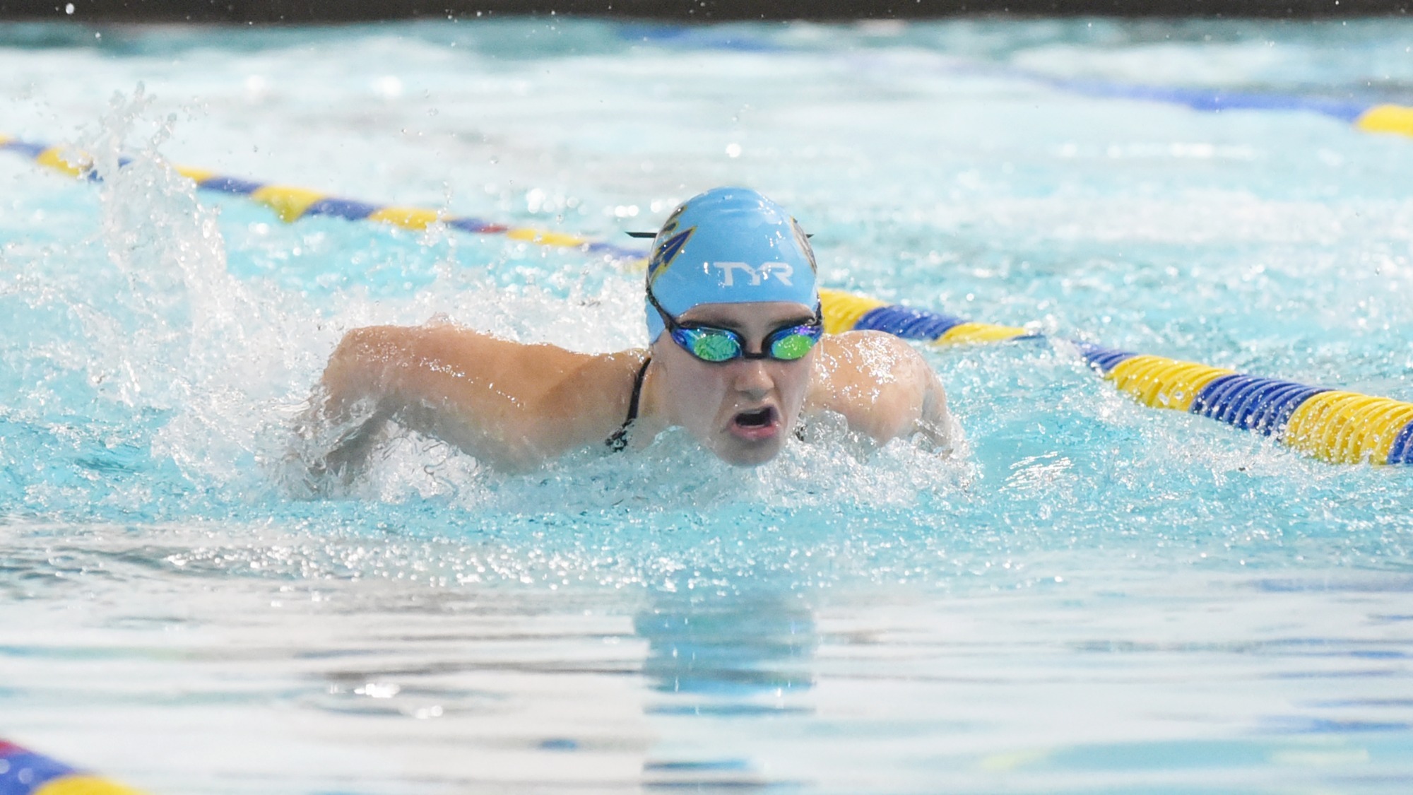 Claire MacDonald Women's Swimming & Diving