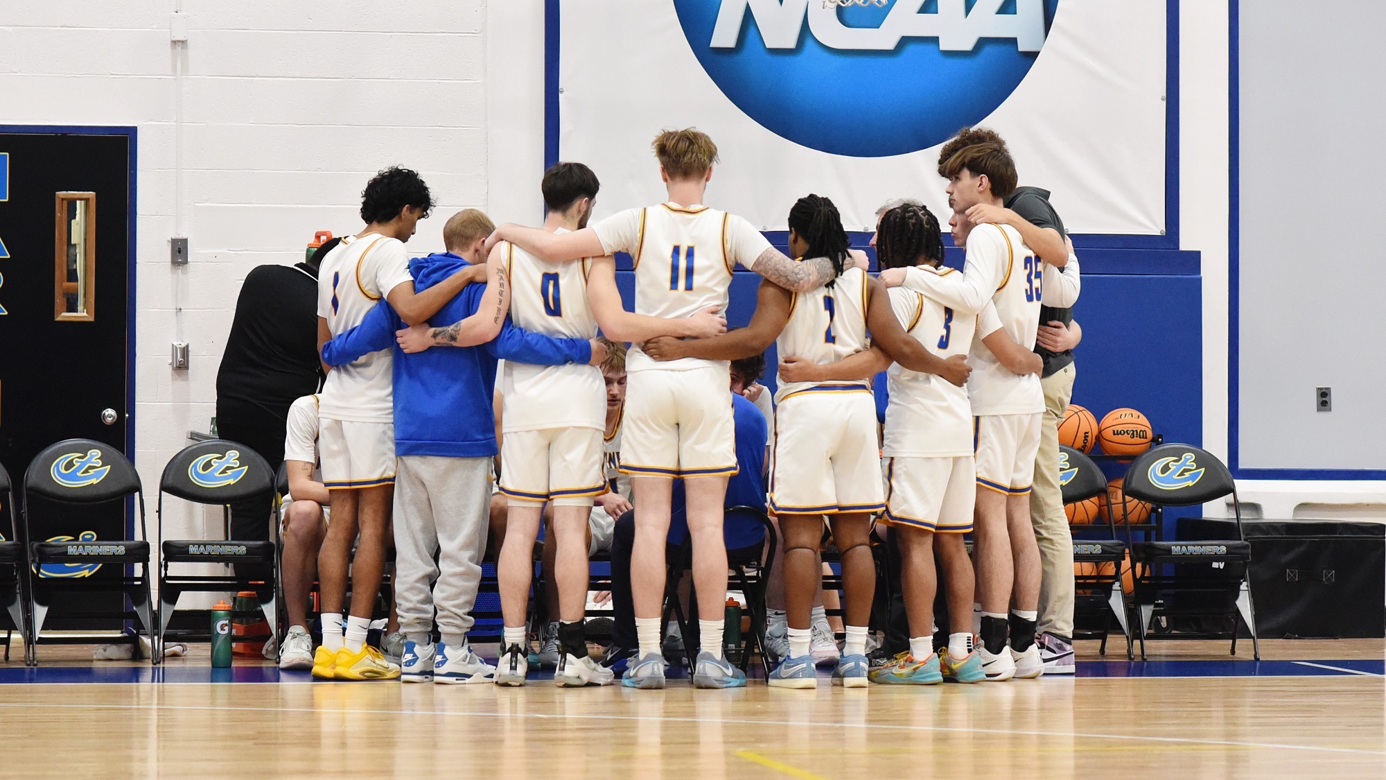 Men's Basketball Team 121225 1