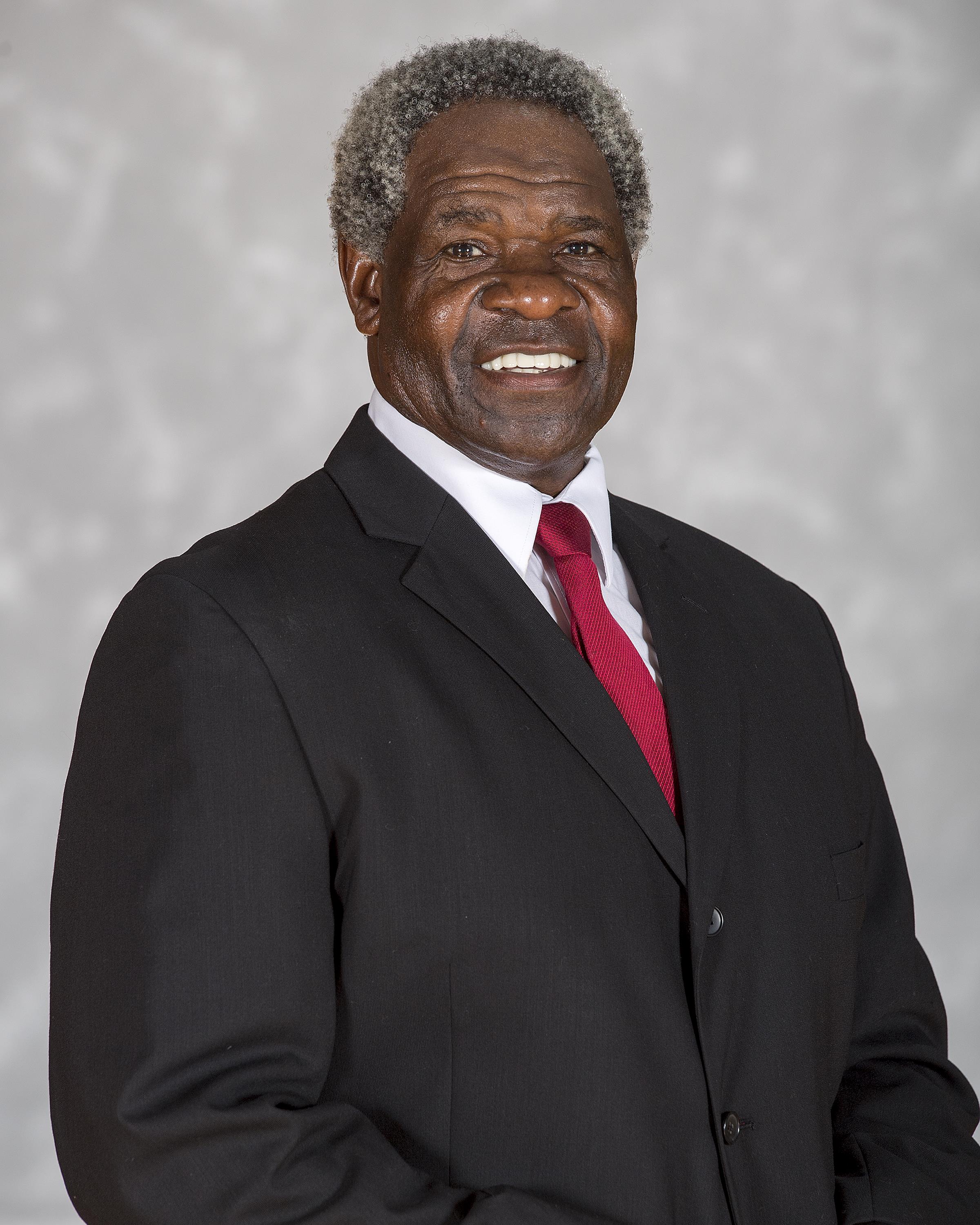 Headshot of Larry Riley Football Coach
