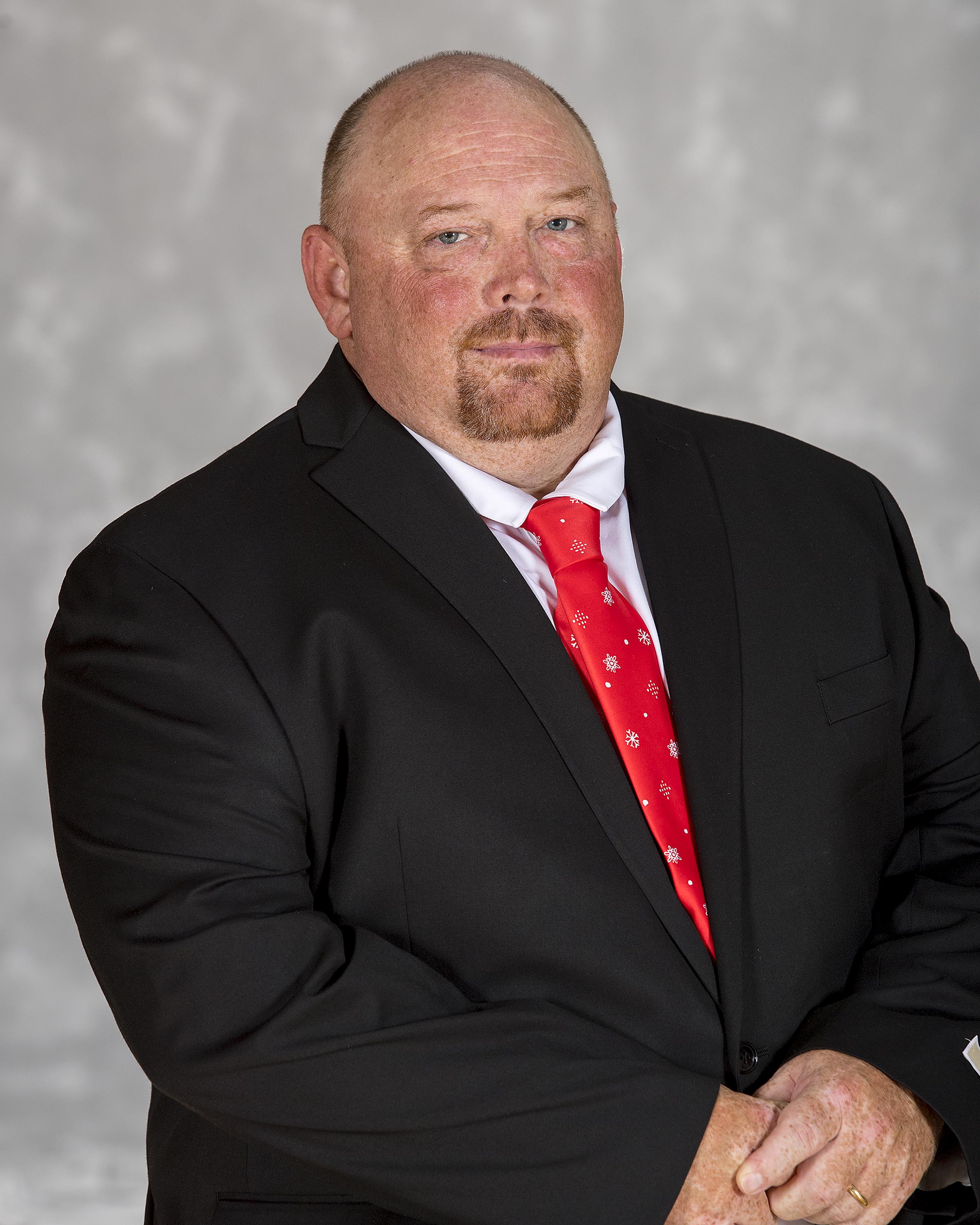 Headshot of Scott Rumsey Football Coach