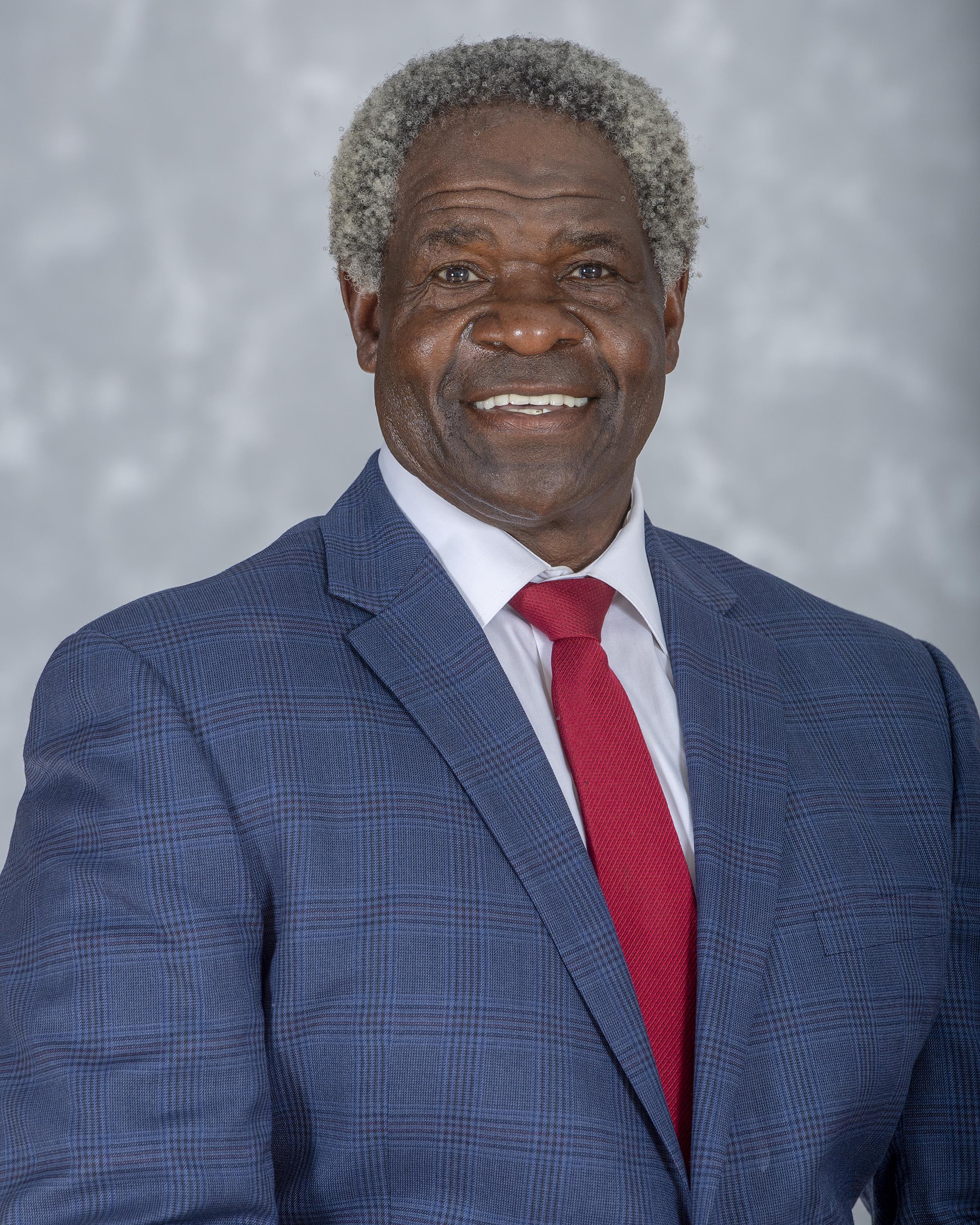 football assistant coach Larry Riley head shot