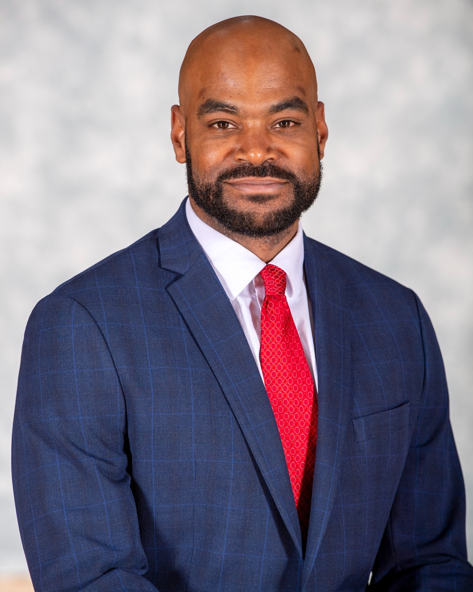 Brandon Hall - men's basketball assistant, head shot