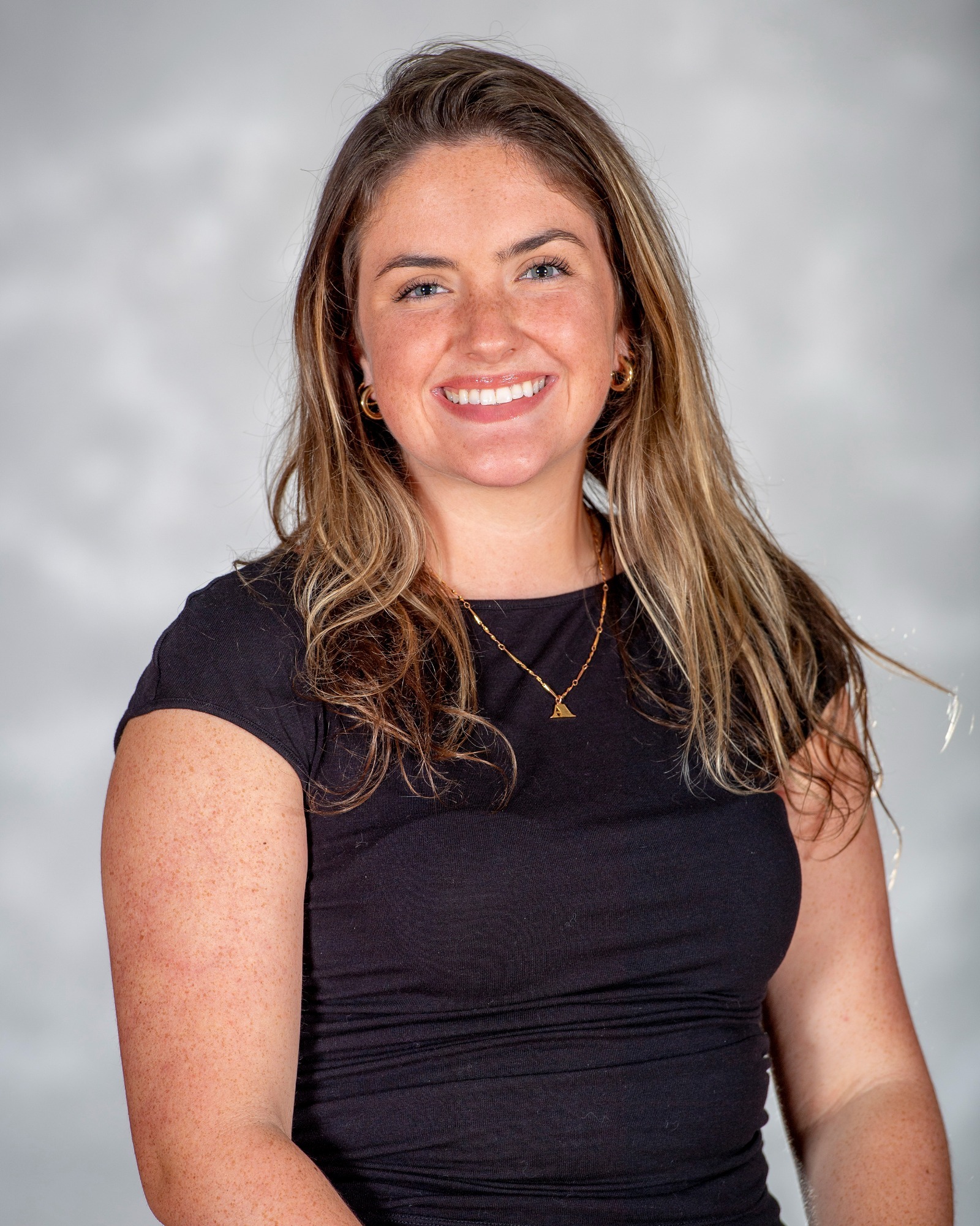 Alexis Lee - football support staff