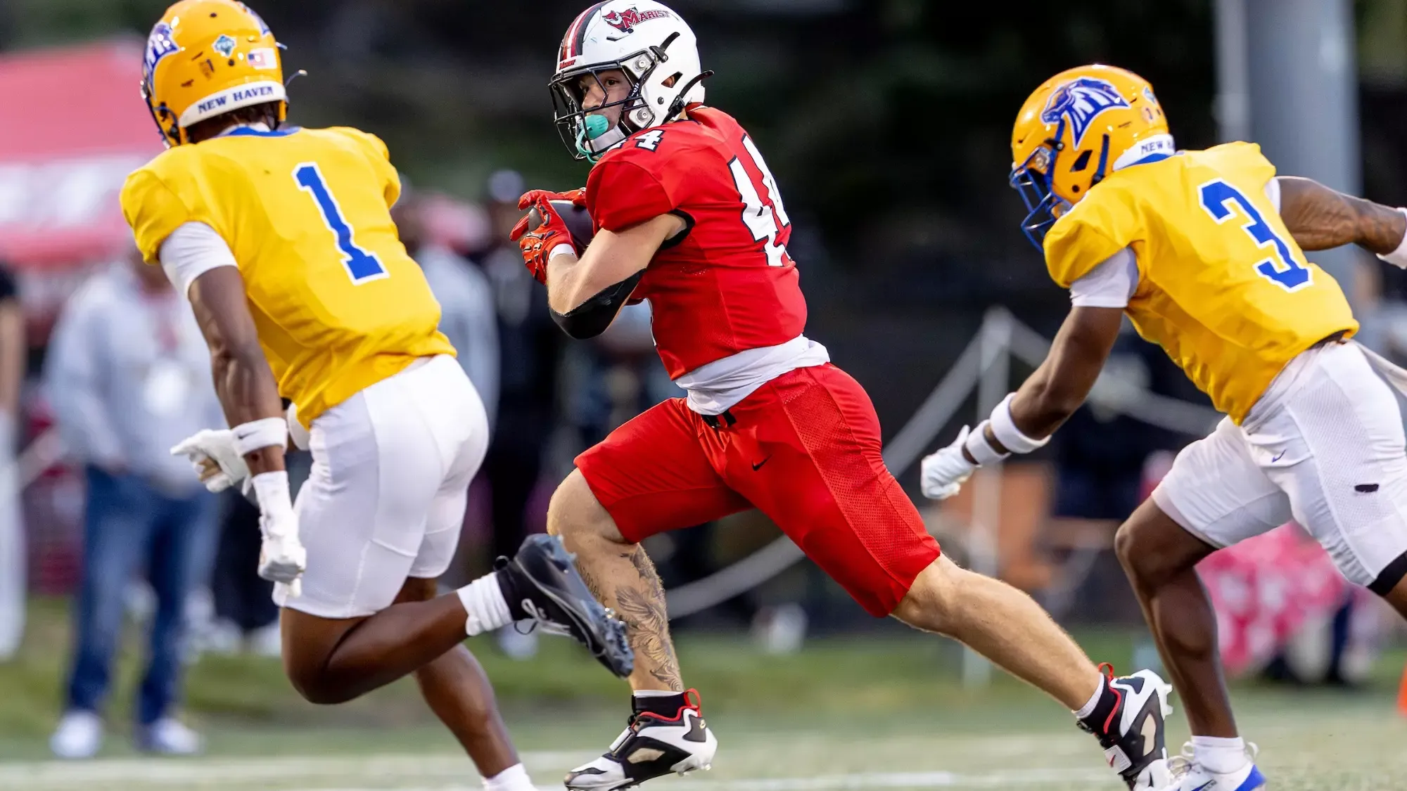 Lincoln Cardillo - football