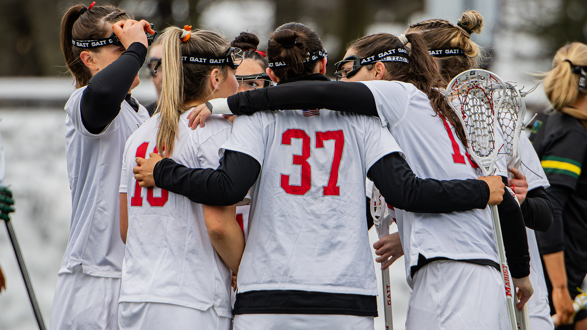 wlaxteamhuddle1T5A1768