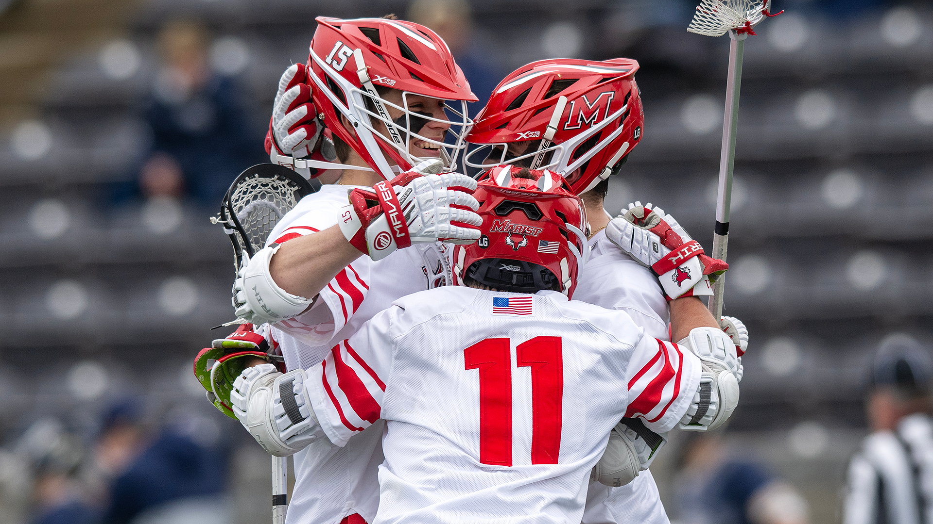 lacrosse group huddle