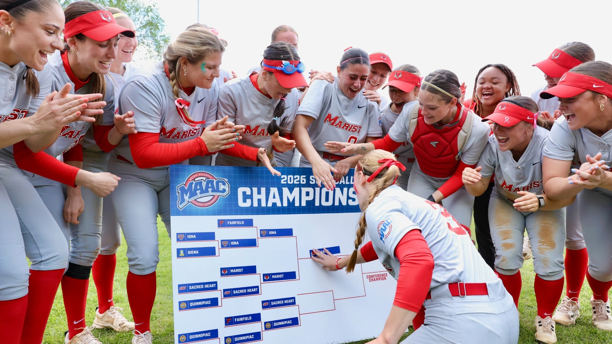 softball  - bracket board celebration