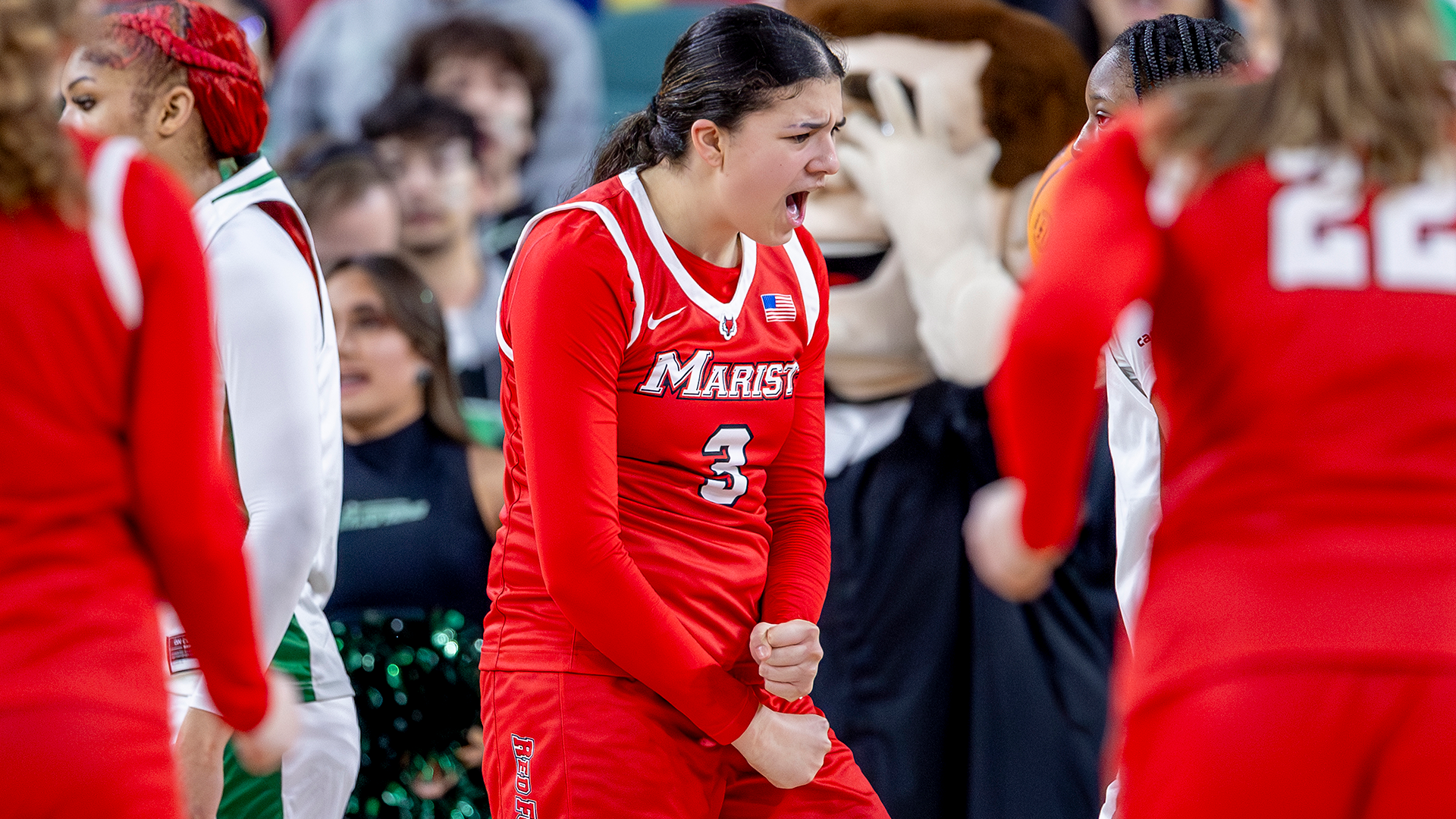 WBB - Justine Henry