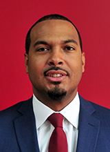 MBB - Buzzy Caruthers head shot 18-19 season