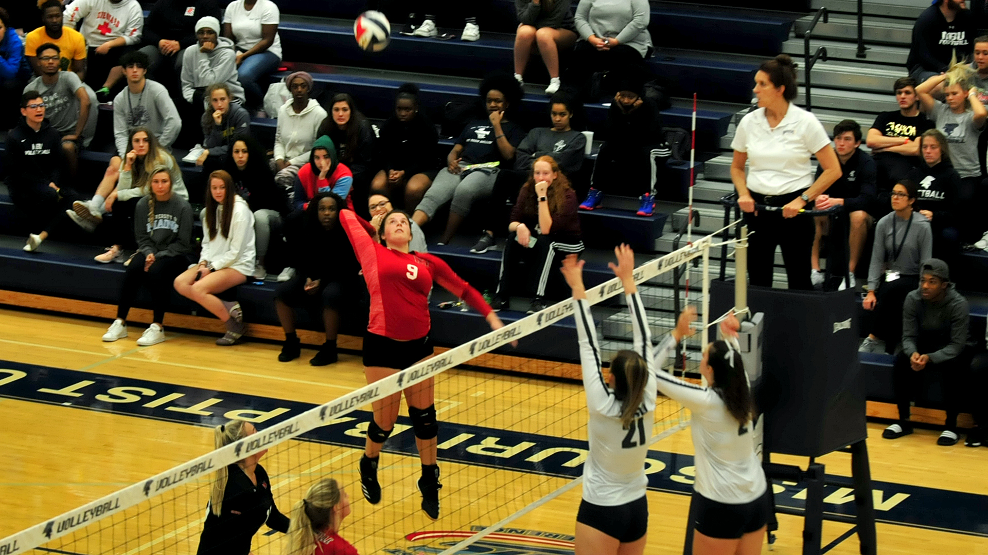Lakin Leads Saints with SeasonHigh 11 Kills at No. 1 Missouri Baptist