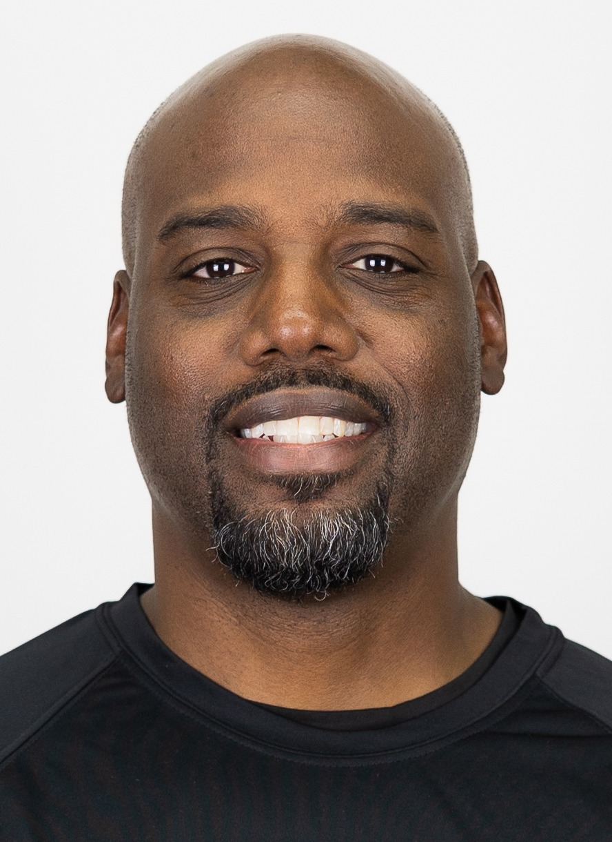 Tommie Dabney Headshot