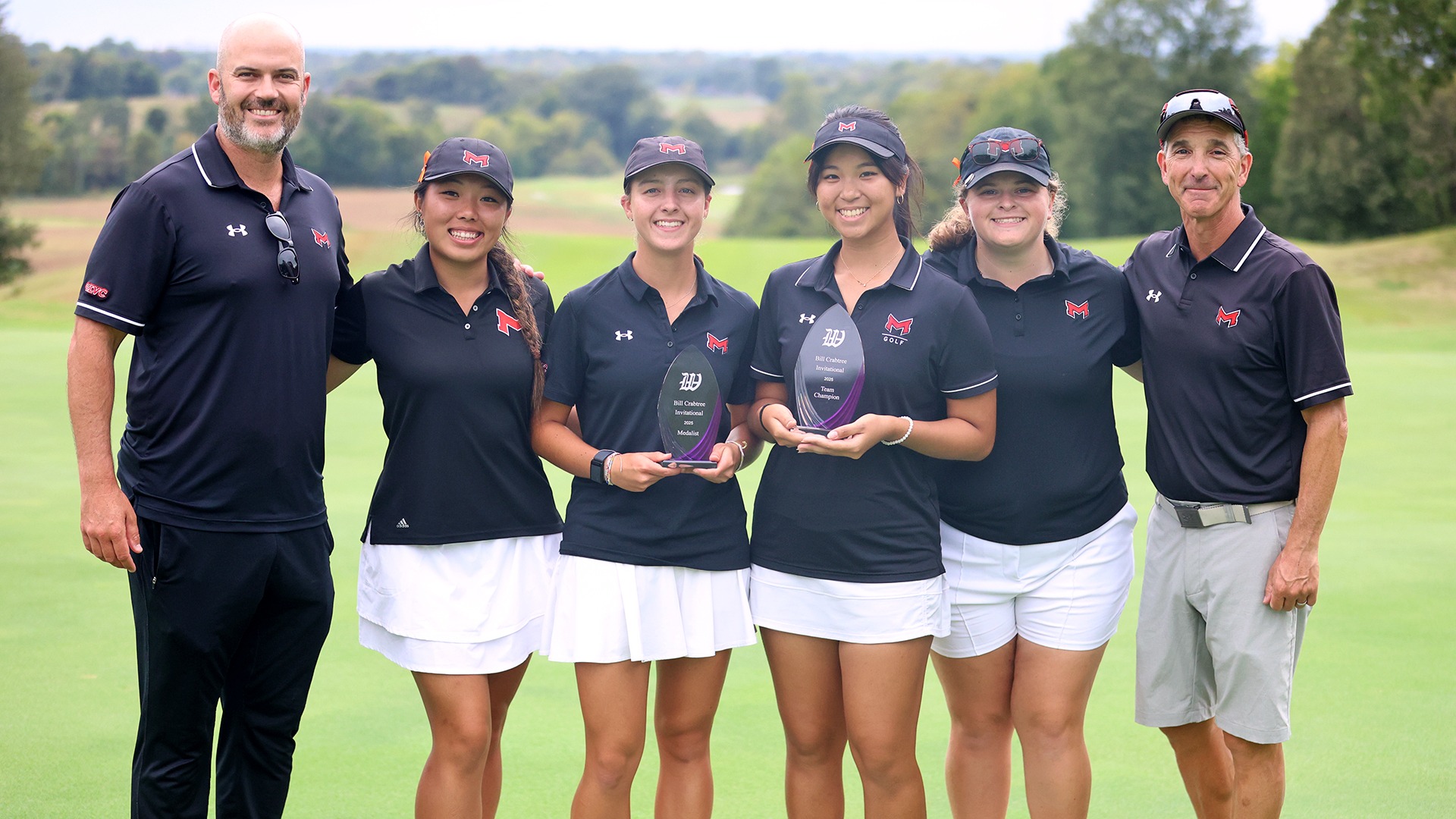 Women's Golf with 2025 KWC trophies