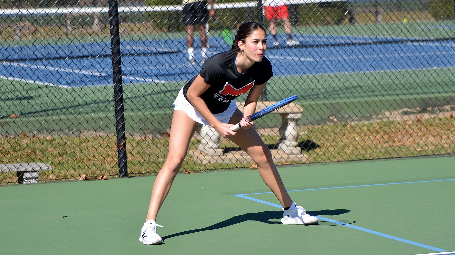 Isabella Alvarez return serve versus Walsh 2025
