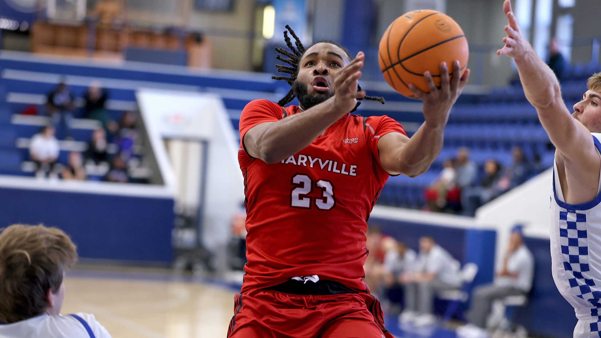 Kobe Clark drive at Rockhurst