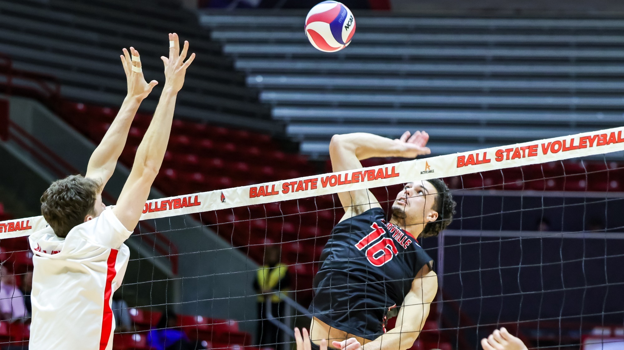 AJ Robateau swings at Ball State