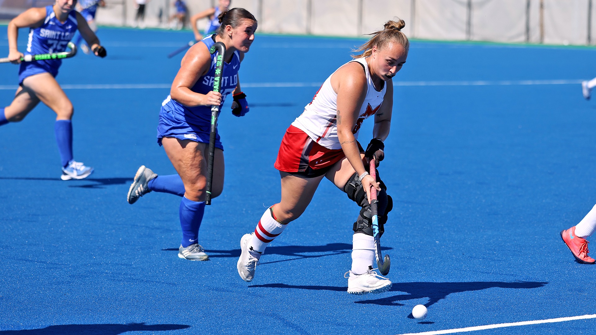Denise Van der Spuy with ball at SLU