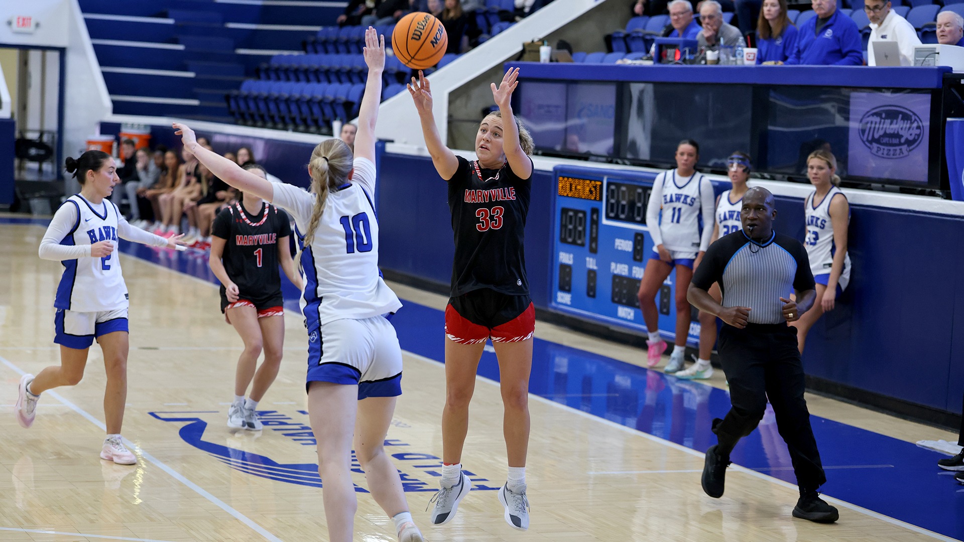 Adylan Ayer jumper at Rockhurst 2026