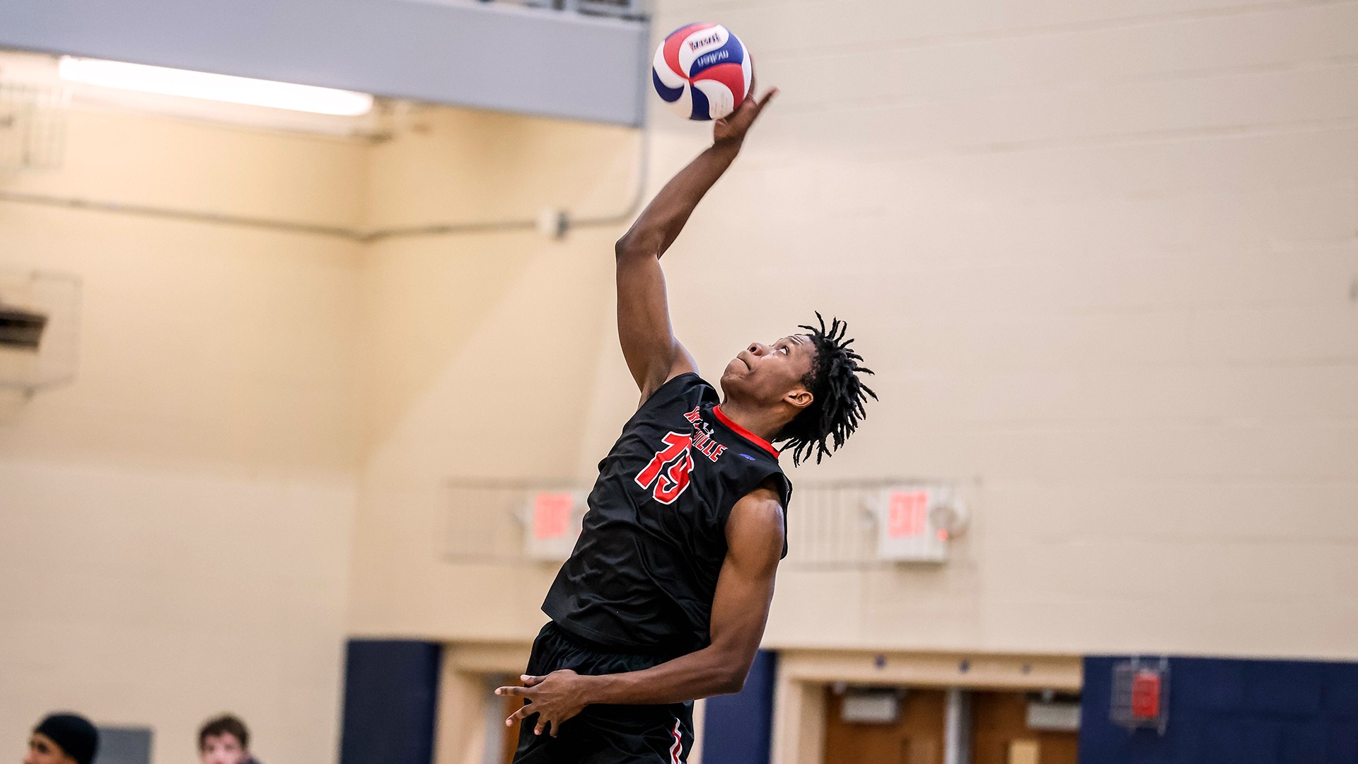 Tristan Benbow swing at MBU