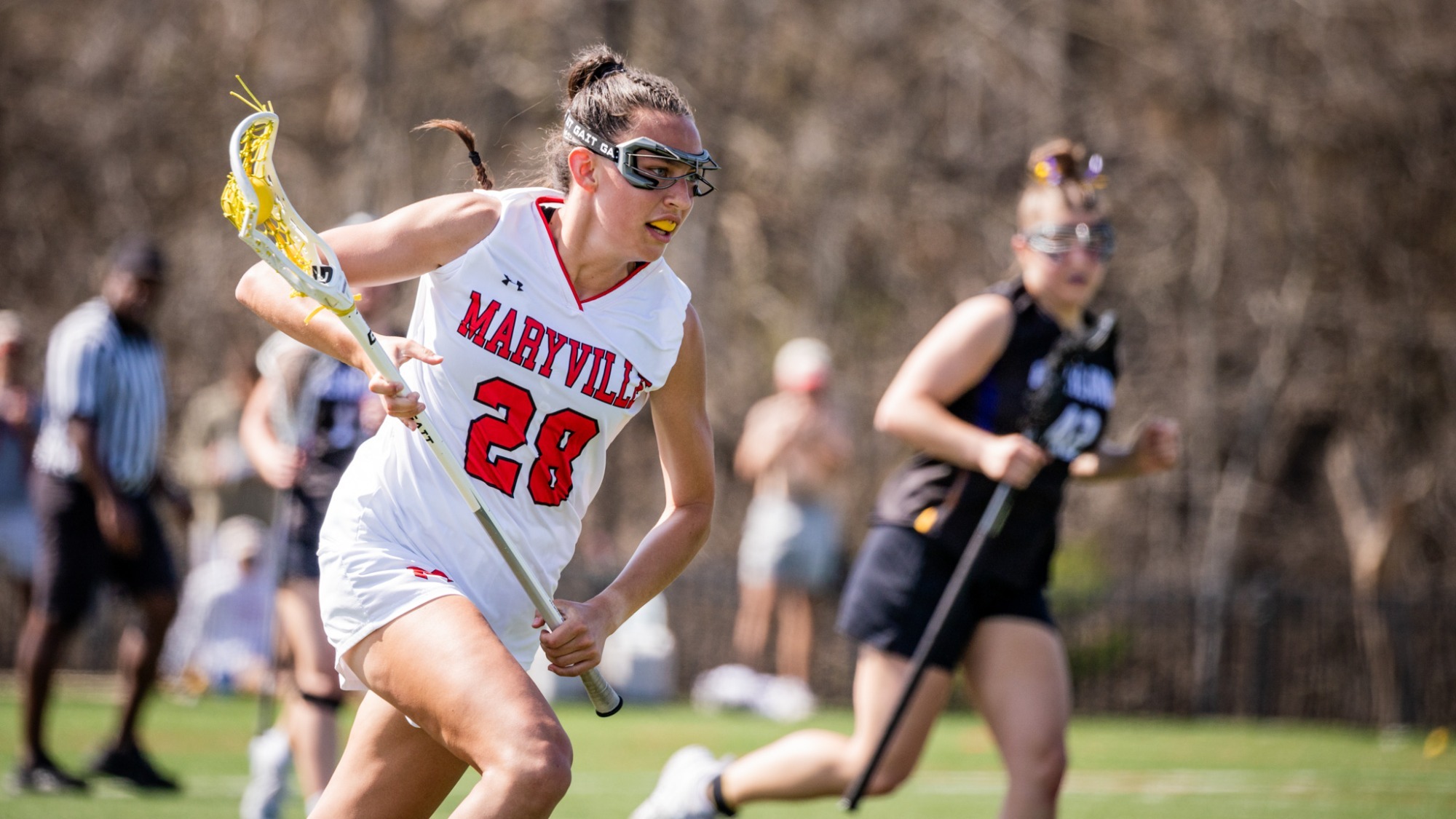 Andra Alexandra runs up field