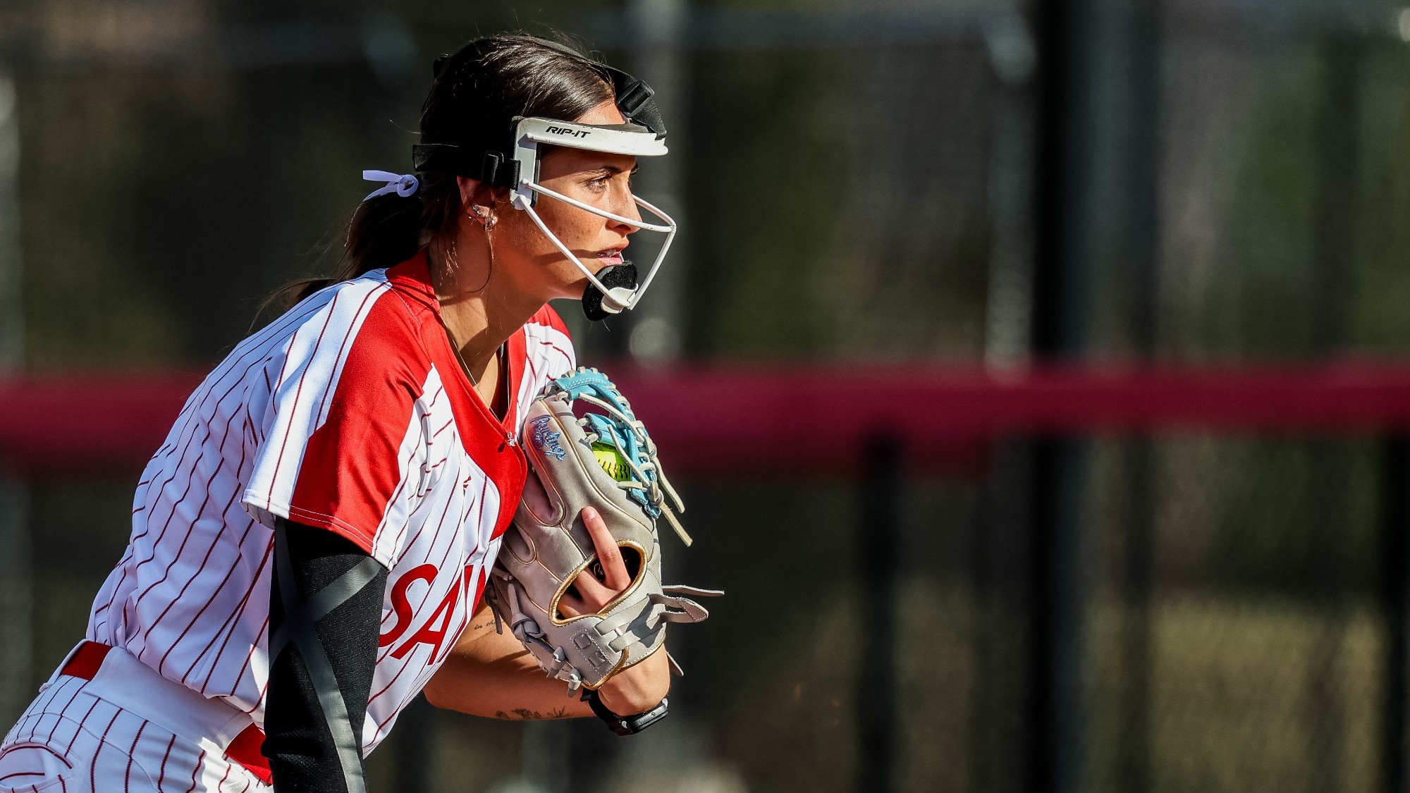 Mia Maxel looks ready to pitch