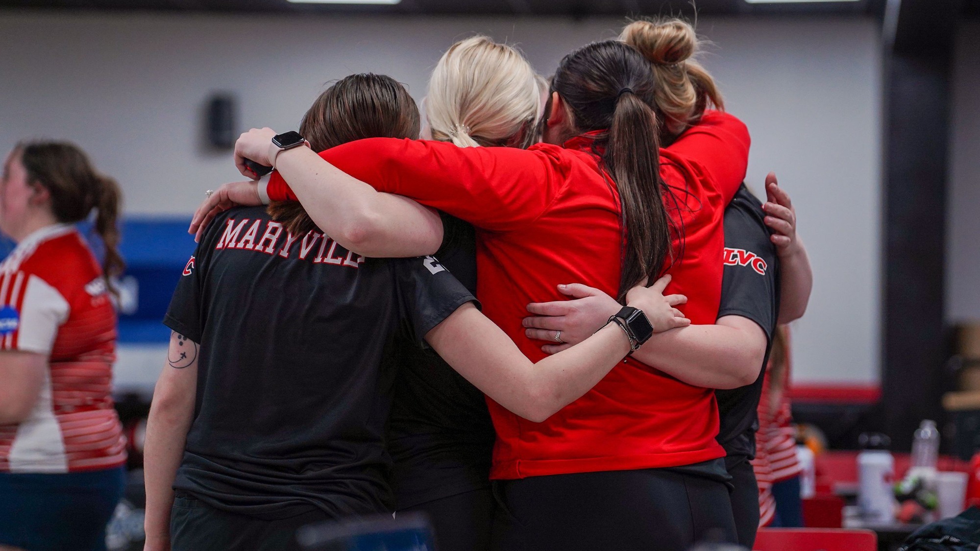 Women's Bowling Group Hug