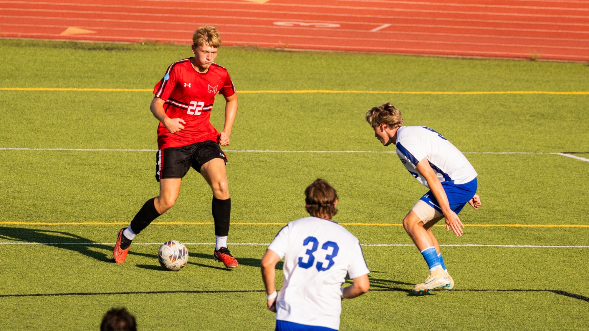 Ahmed Suljagic pushes upfield