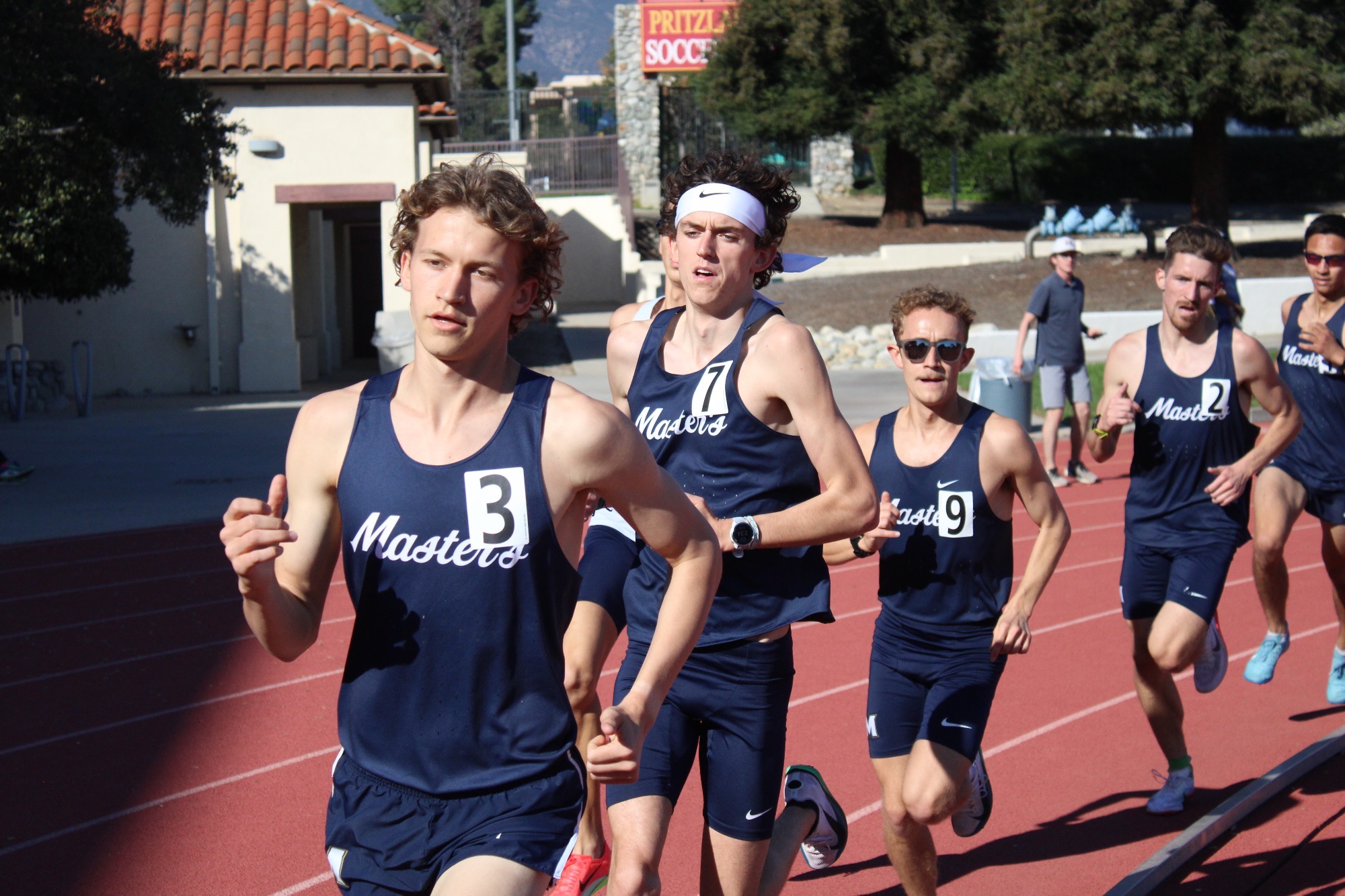 TMU men's track