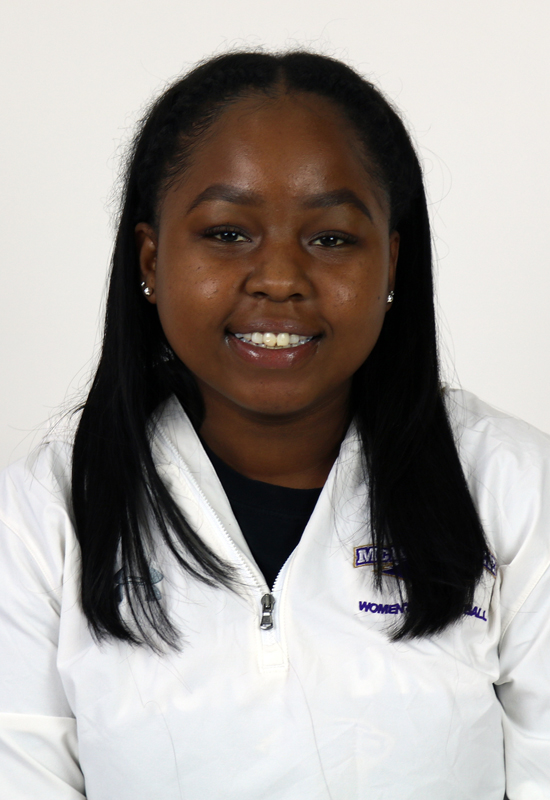 ReynoldsAshley_WBB1819