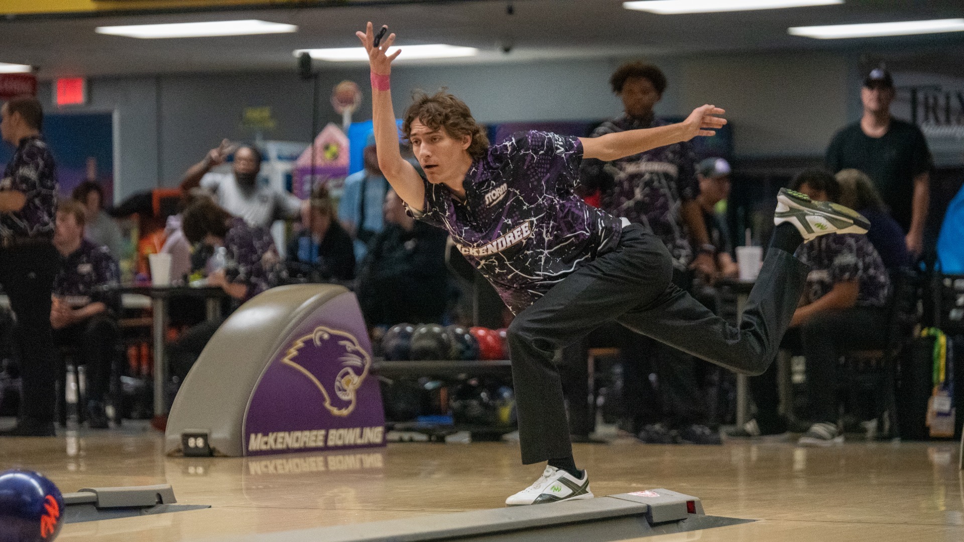 Horstmann Achieves Perfection; Bassofrd and Detering Earn All-Tournament Team Honors