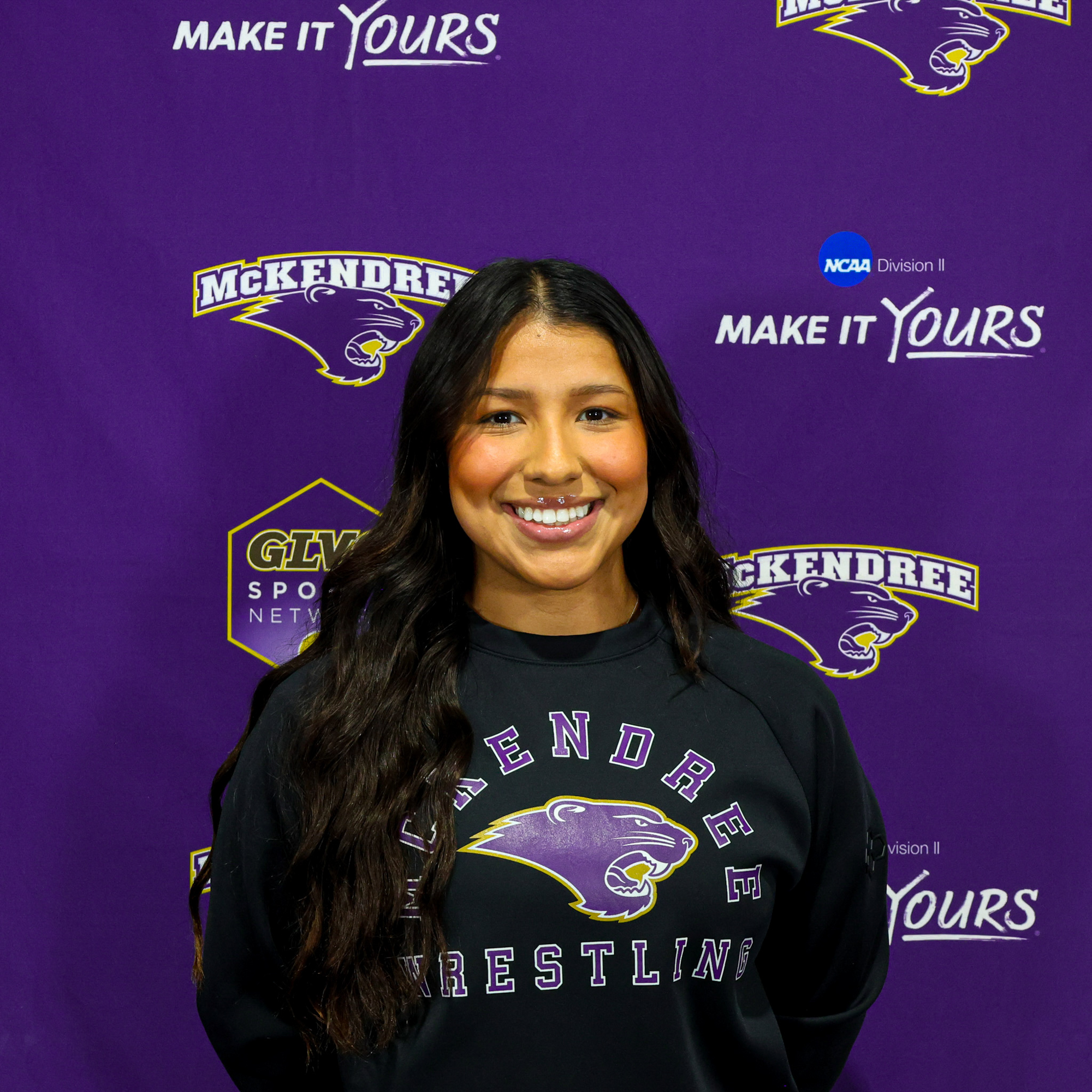 2526_WWrestling_HS_AC_Granados