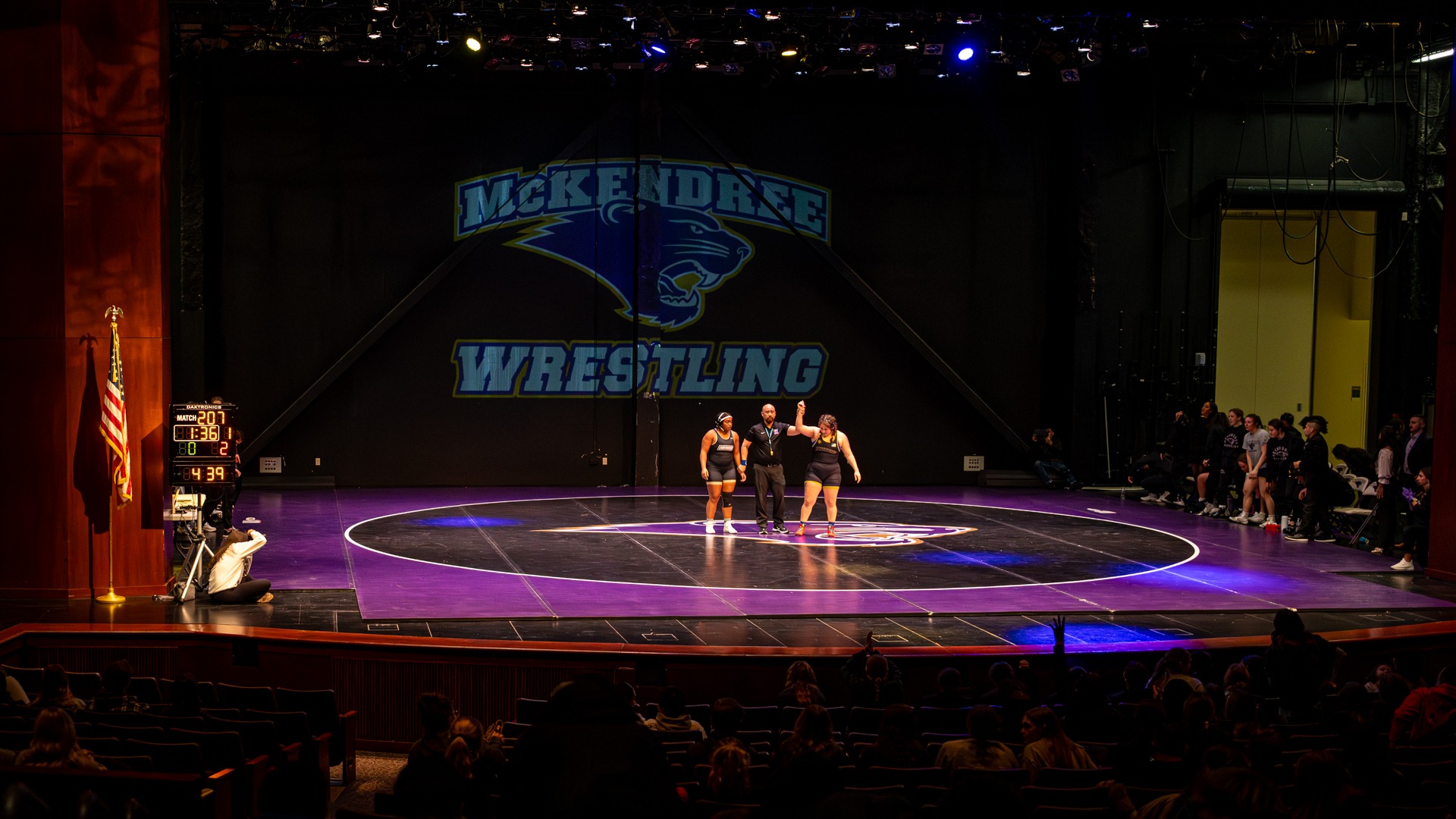 12032025_WWrestling_The Hett_Ferranti