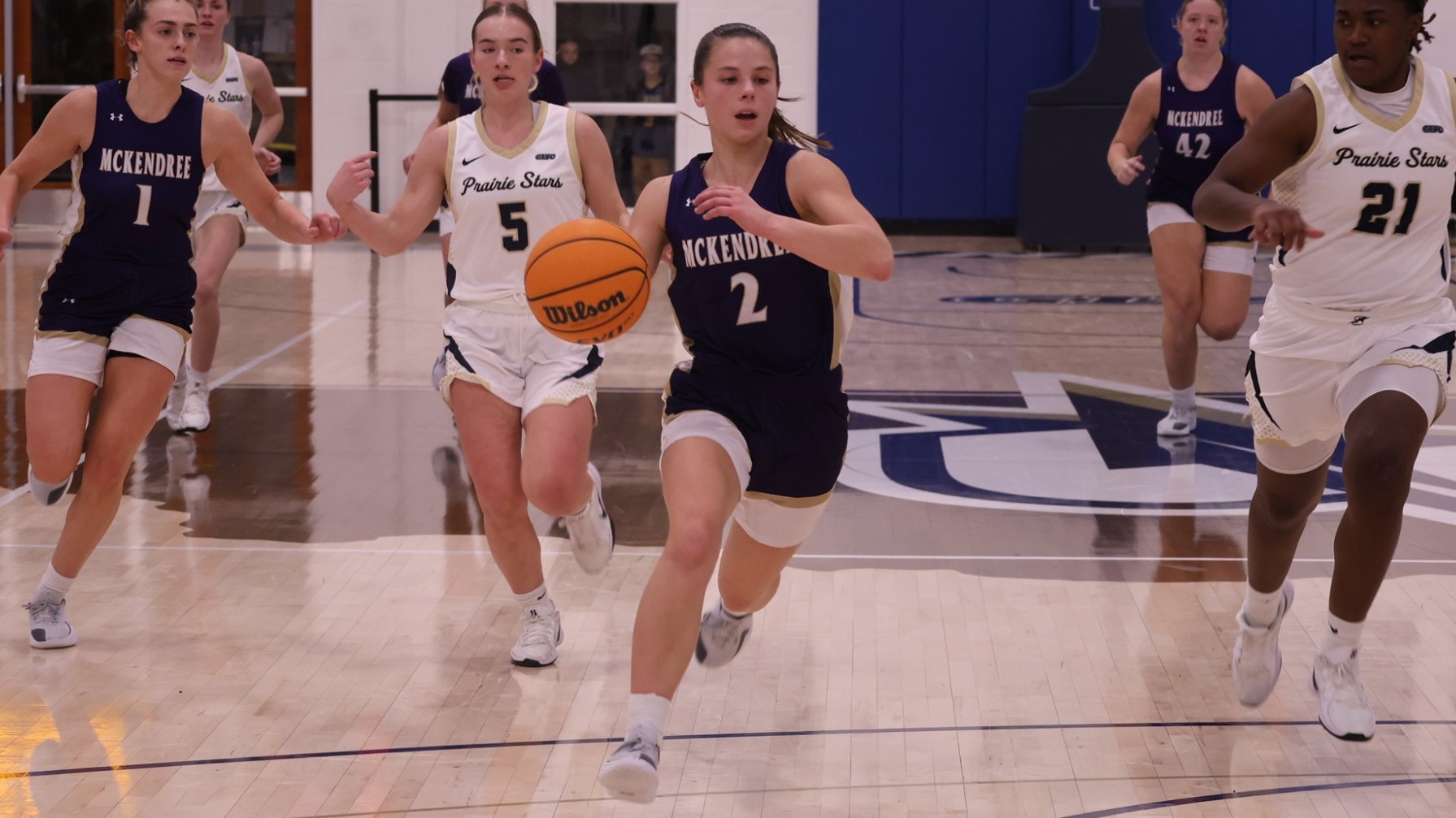 CrawfordWBB2526atUIS