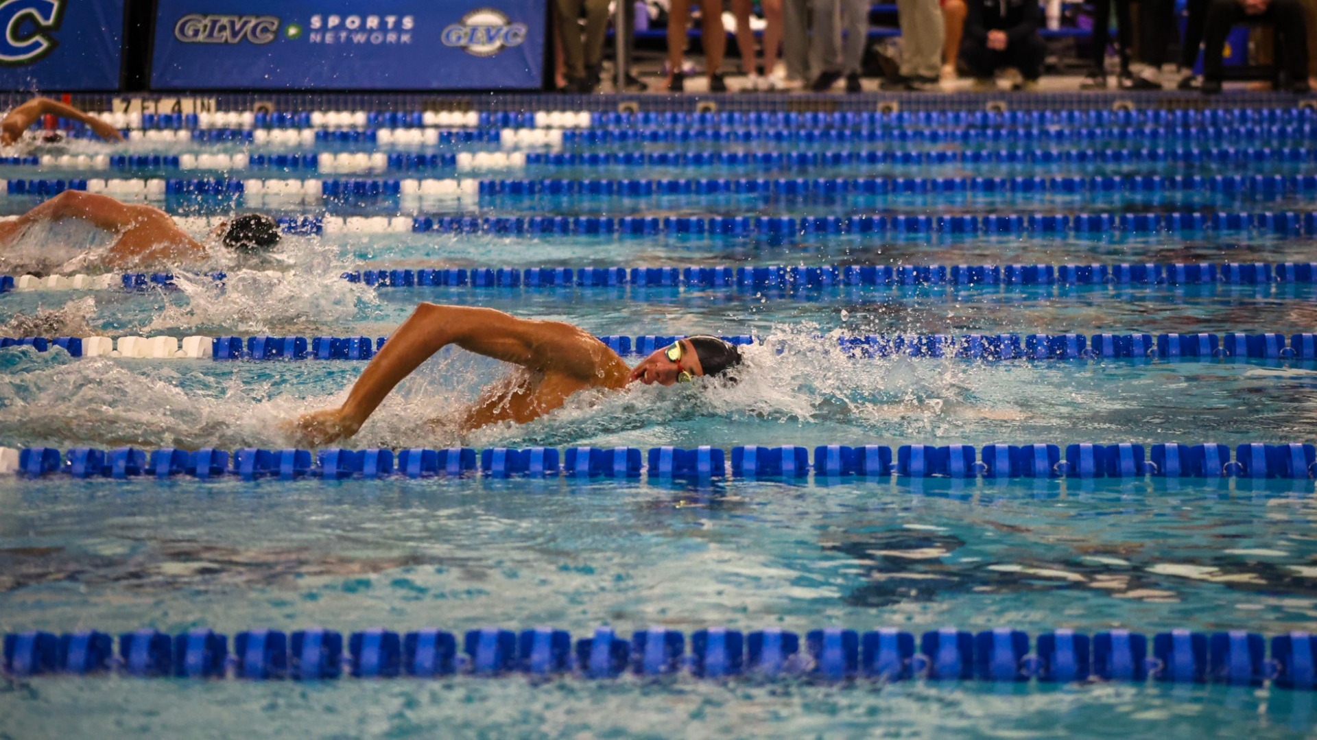 No. 6 Men’s Swim Battled in Dual Meet Against No. 3 Indianapolis  