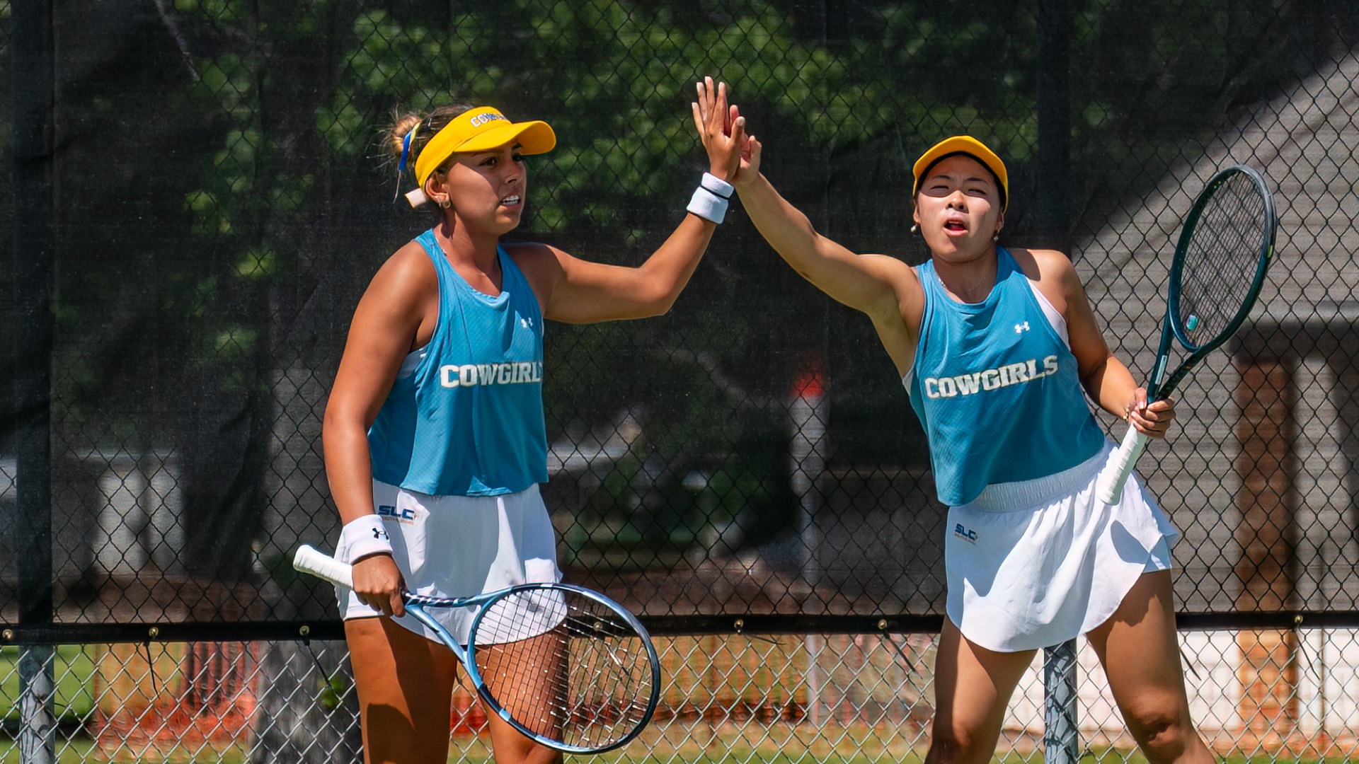 Ana Hollweg/Naomi Hagi