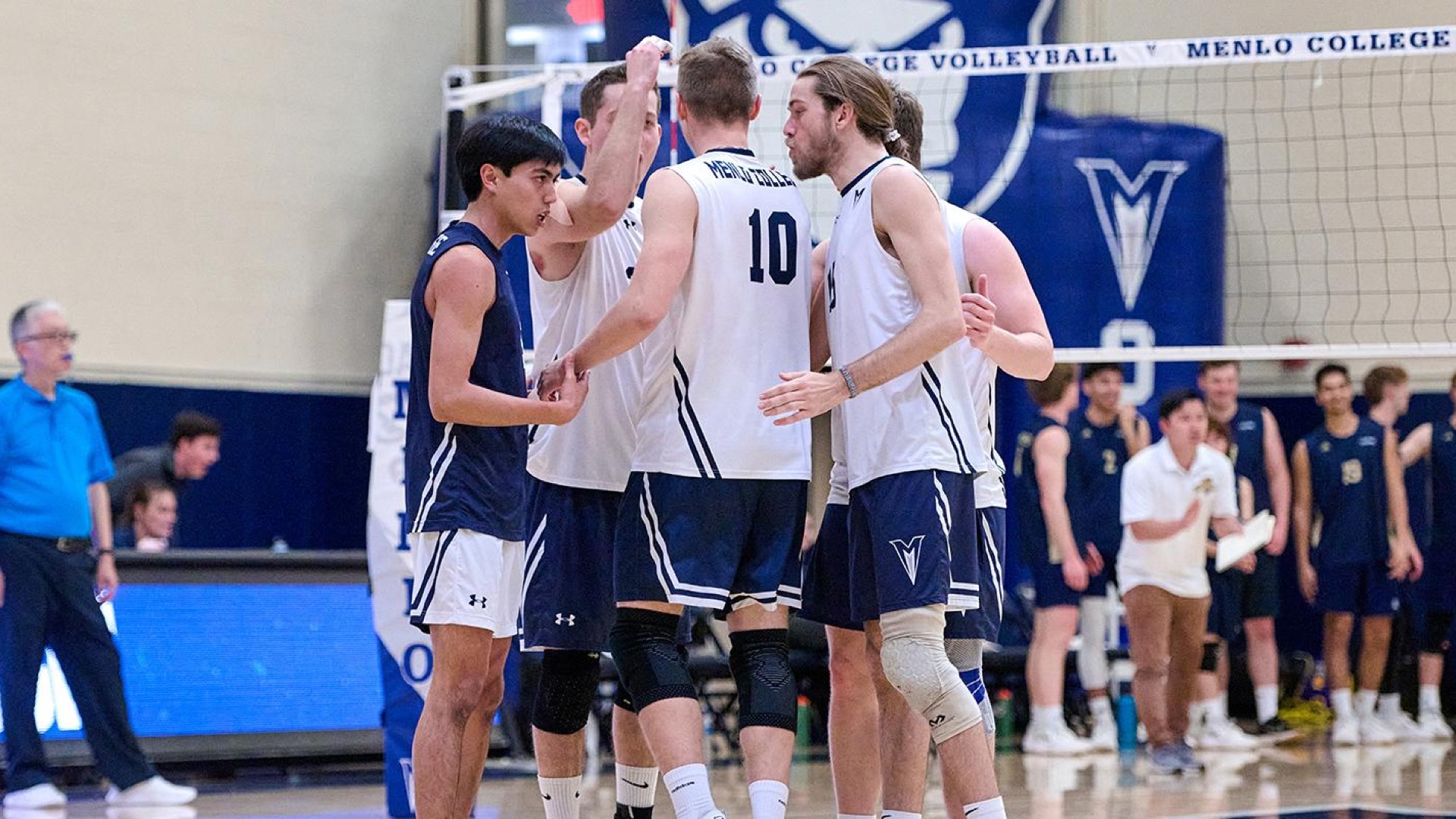 2 MEN'S VOLLEYBALL FALLS TO 1 VANGUARD, 30 Menlo College