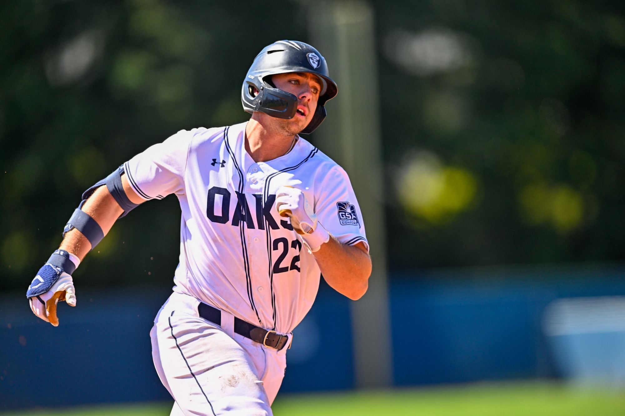 baseball-splits-doubleheader-with-arizona-christian-university-menlo