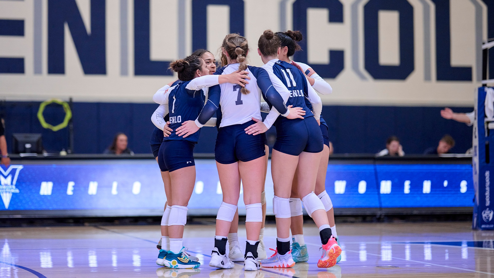 Women’s Volleyball Falls in Five Close Sets to Life Pacific Menlo College