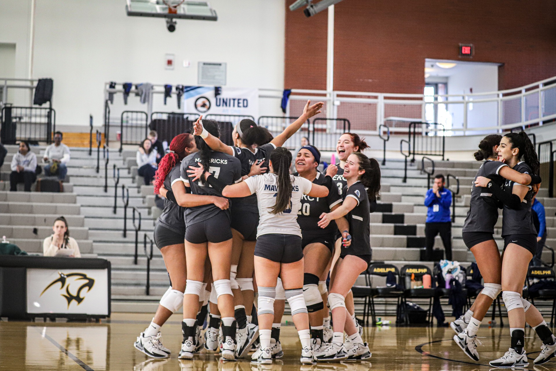 Pomerleau Records MatchHigh 17 Kills and Schneid and Gonzalez Add DoubleDoubles as No. 7