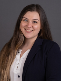 stephanie kazmierczak head shot