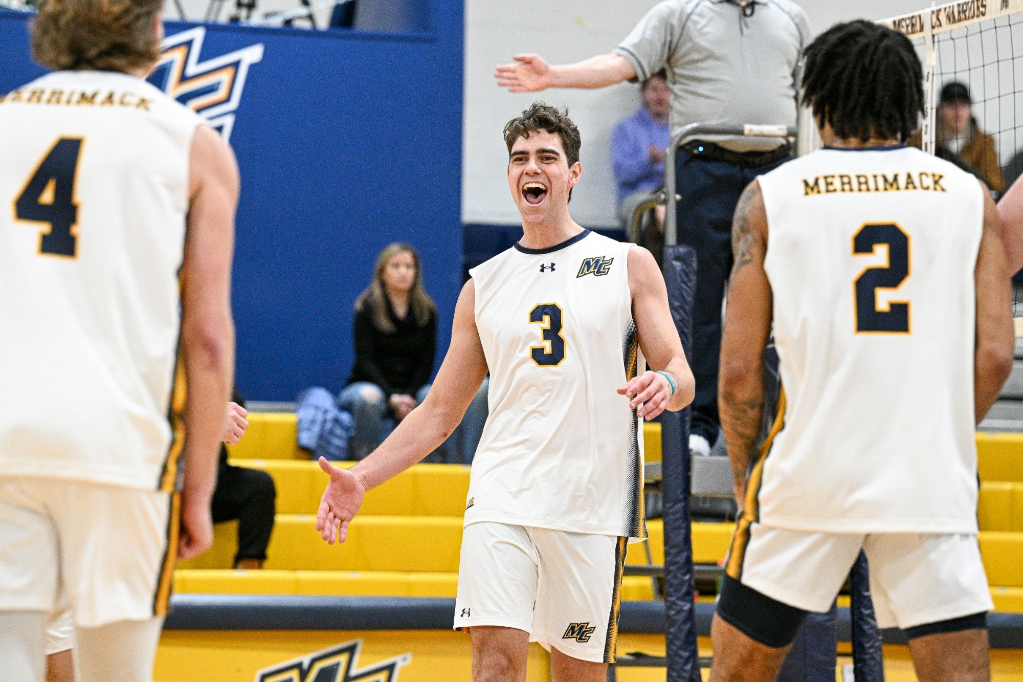 Men's Volleyball Captures Gritty Win over Sacred Heart Merrimack