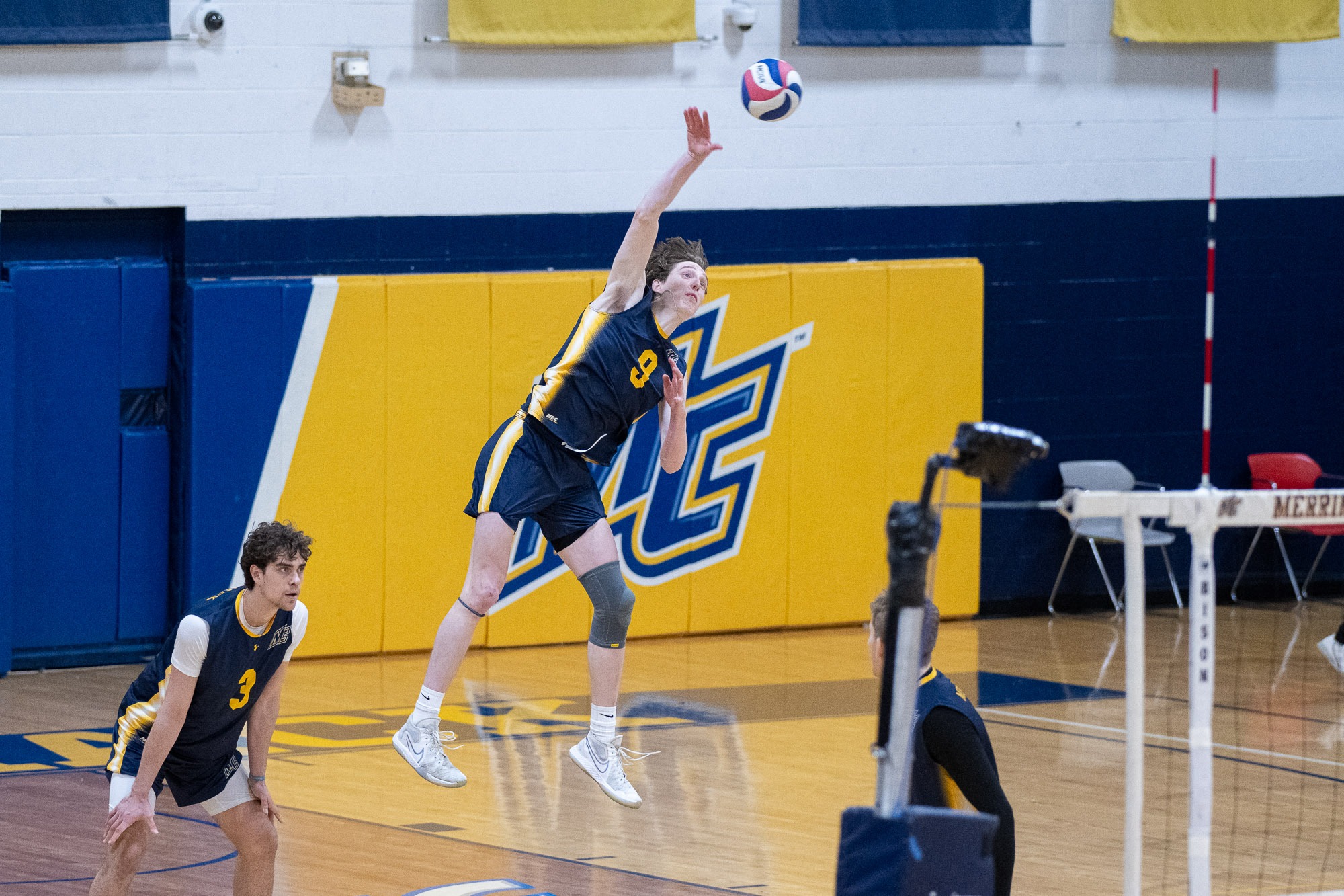 Men's Volleyball Wins Tenth Game of Inaugural Season, Captures Final
