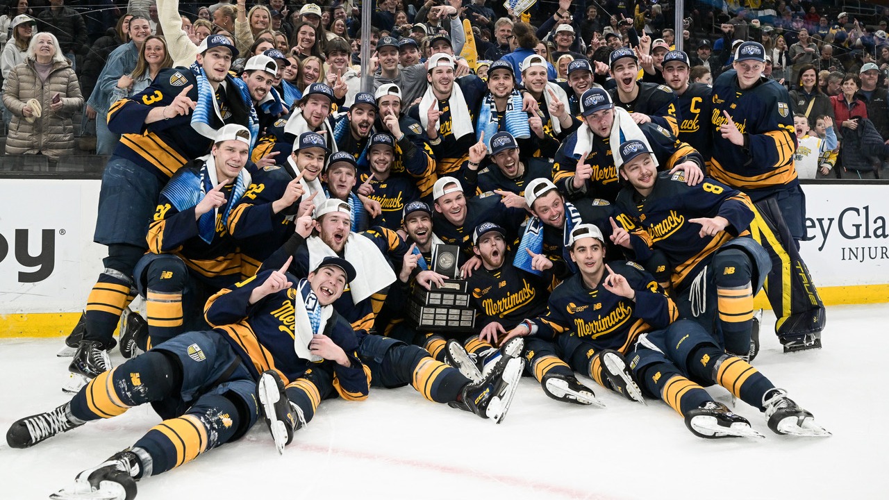 MIH wins Hockey East