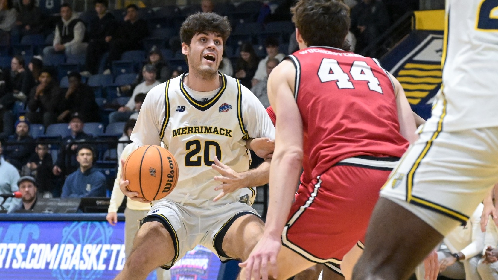 Men's Basketball - Todd Brogna