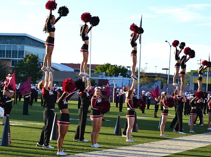 Cheer vs. Midwestern