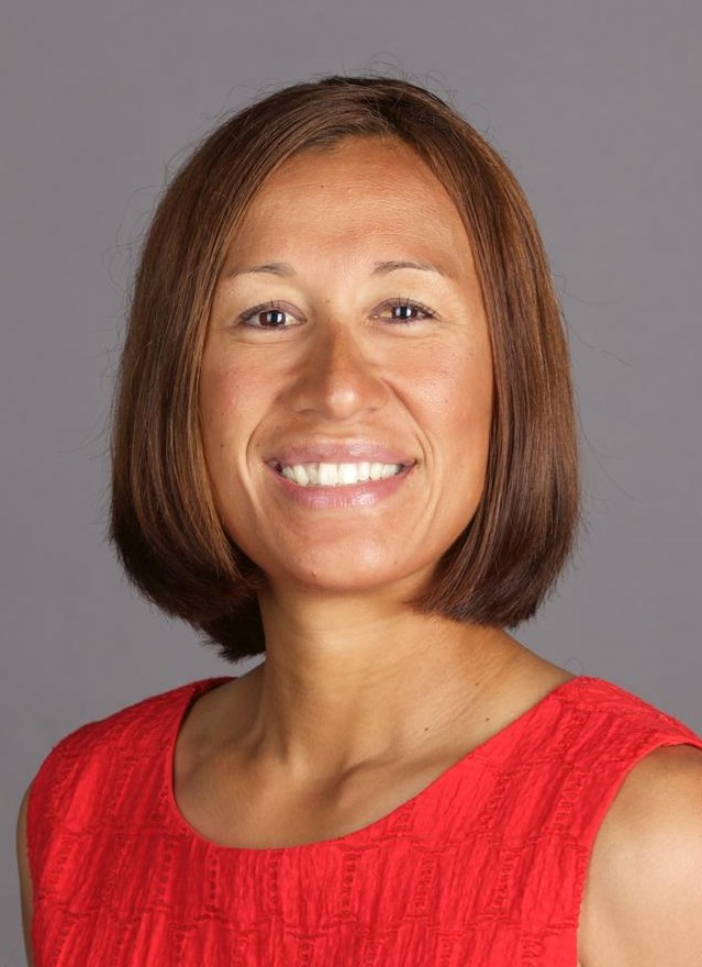 Clarisa Crowell Headshot