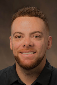 cross country track De'Sean Turner headshot
